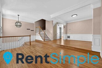 7506 Lamoyne Ct in Alexandria, VA - Building Photo - Building Photo