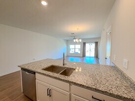 9419 Westside Hls Dr in Davenport, FL - Building Photo