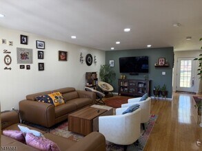 1704 Bergen Ct in Montgomery, NJ - Building Photo - Building Photo