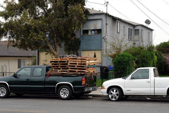 508 E Kelso St in Inglewood, CA - Building Photo - Building Photo