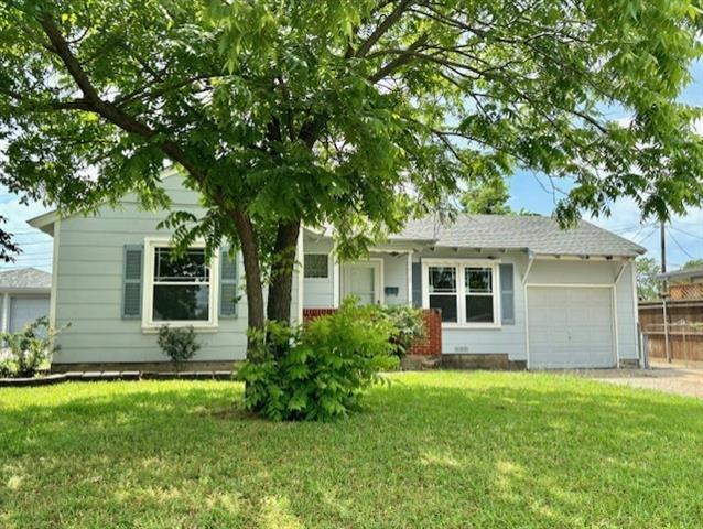 property at 1413 Marion Dr