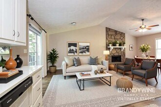 2681 Meadow Ridge Ct in Marietta, GA - Foto de edificio - Building Photo