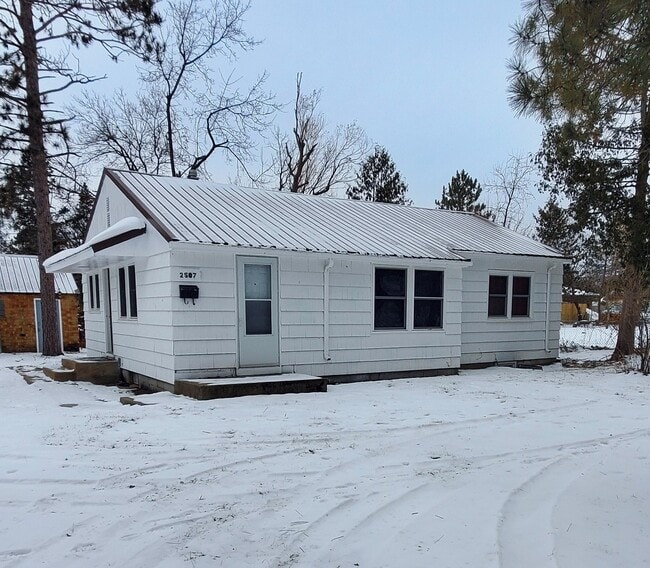 property at 2705 Bemidji Ave N