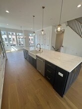 17 Waller Dr in Middletown, NJ - Building Photo - Building Photo