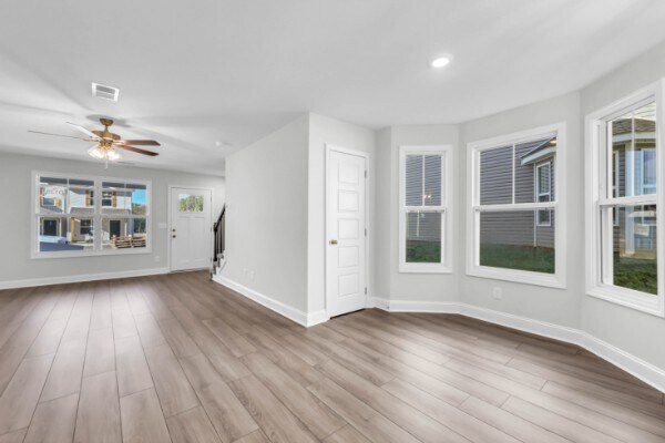 209 W Point Dr in Clarksville, TN - Building Photo - Building Photo