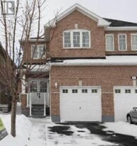 364 Krotone Crescent in Mississauga, ON - Building Photo