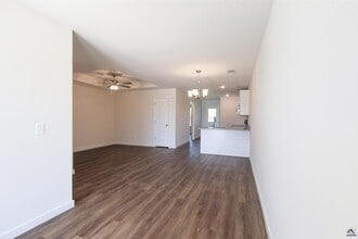 601 Castle Ct in Hawkinsville, GA - Building Photo - Building Photo