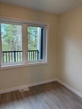 370 Fisher Mills Rd in Cambridge, ON - Building Photo - Building Photo