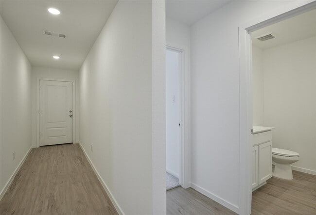 property at 13746 Kit Run