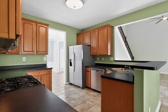 6108 Vintage Pointe Pl in Mableton, GA - Building Photo - Building Photo