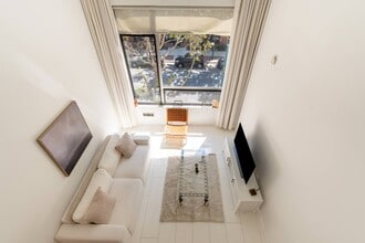 1510 Park Ave, Unit Studio in Emeryville, CA - Building Photo - Building Photo