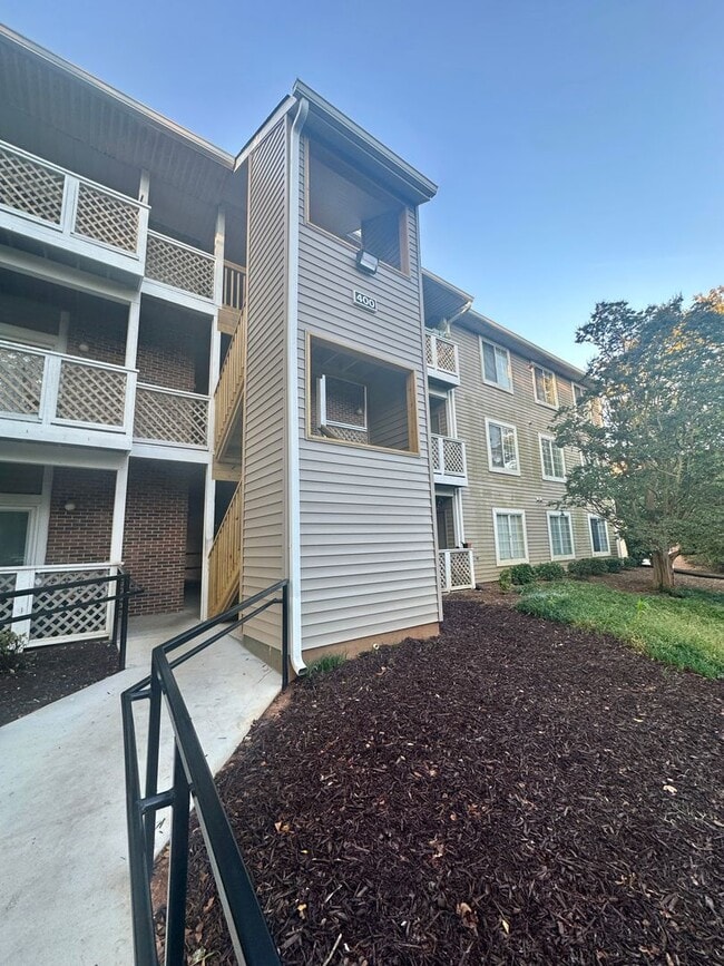 property at 220-422 Elm St
