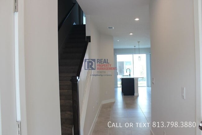 20295 Lou Angela Ln in Lutz, FL - Building Photo - Building Photo