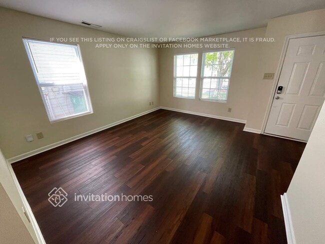866 Plaza Walk Dr in Charlotte, NC - Building Photo - Building Photo
