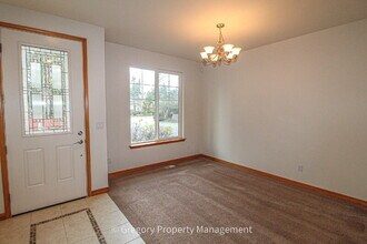 12920 NE 203rd Ct in Woodinville, WA - Building Photo - Building Photo