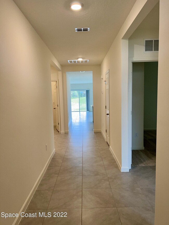 3400 Burrowing Owl Dr in Mims, FL - Building Photo - Building Photo