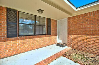 622 Livingston Ct in Hinesville, GA - Building Photo - Building Photo