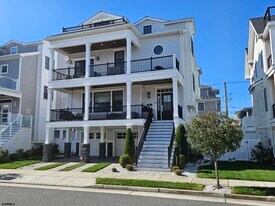 102 S Essex Ave in Margate City, NJ - Building Photo