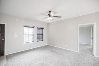 13165 Snow Ln in Willis, TX - Building Photo - Building Photo