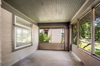 123 N Maple Ave in Green Bay, WI - Building Photo - Building Photo