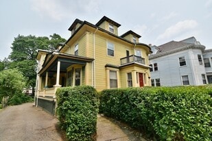 28 Brookledge St, Unit 1 in Boston, MA - Building Photo