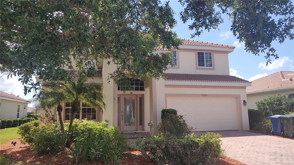 12053 Granite Woods Loop in Venice, FL - Building Photo
