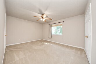 11451 Ashford Willow in Sugar Land, TX - Building Photo - Building Photo