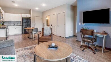 645 N Front St in Memphis, TN - Building Photo - Building Photo