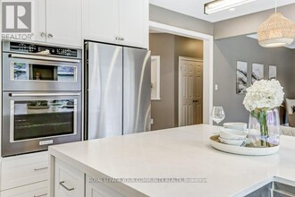 67 Pondmede Crescent in Whitchurch-Stouffville, ON - Building Photo - Building Photo
