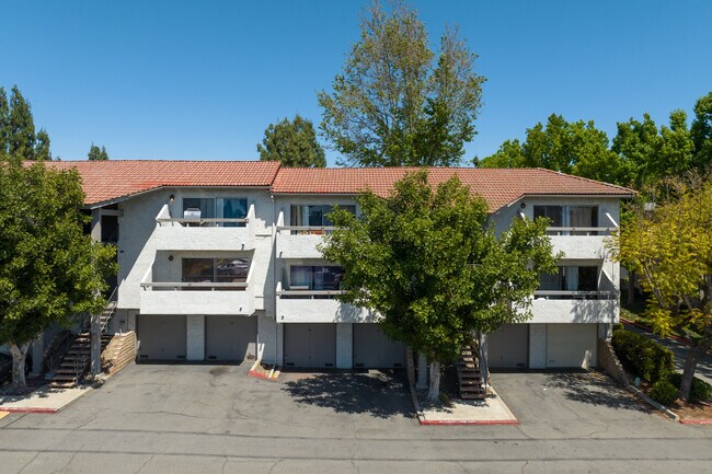 Marygold Condominiums in Fontana, CA - Building Photo - Building Photo