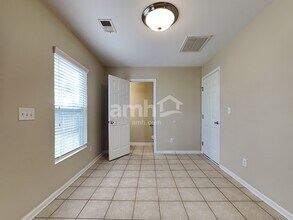 409 Lakewind Dr in Moncks Corner, SC - Building Photo - Building Photo