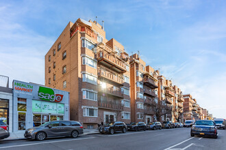 773 Bedford Ave in Brooklyn, NY - Building Photo - Primary Photo