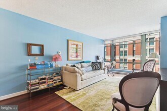 1150 K St NW in Washington, DC - Building Photo - Building Photo
