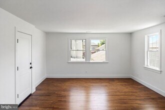 1 N Main St in Stockton, NJ - Building Photo - Building Photo