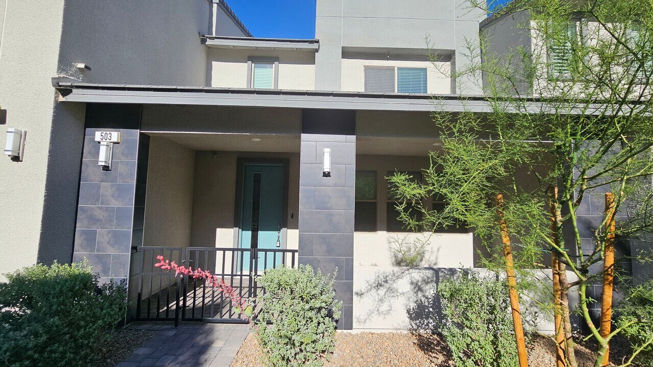 503 Granite Arch St in Las Vegas, NV - Building Photo