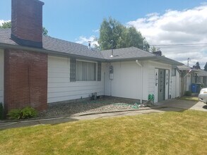 710 SW 20th St in Chehalis, WA - Building Photo - Building Photo