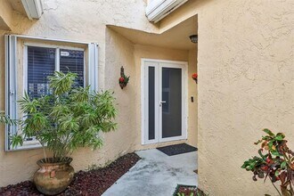 23204 Fountain View Dr in Boca Raton, FL - Building Photo - Building Photo