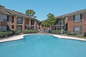 Stoneriver Apartments in Houston, TX - Building Photo - Building Photo