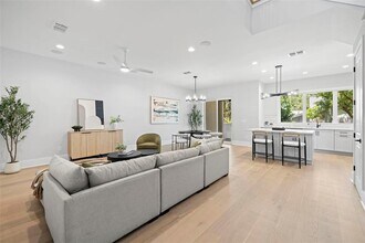 216 N Hesperides St in Tampa, FL - Building Photo - Building Photo