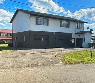 property at 2846 Virginia Ave