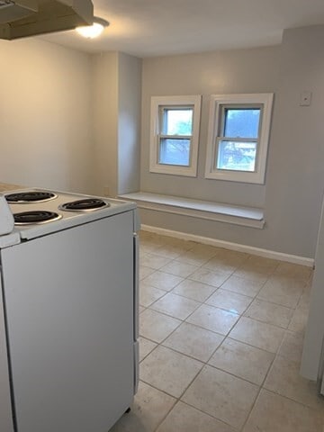 35 Broadsound Ave in Revere, MA - Building Photo - Building Photo