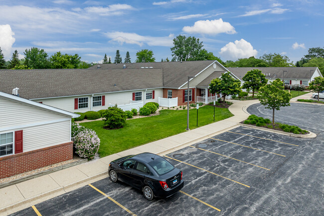 Arden Courts in Glen Ellyn, IL - Building Photo - Building Photo