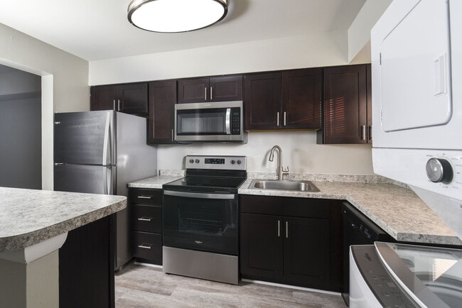 Mariners Pointe in Joppa, MD - Building Photo - Building Photo