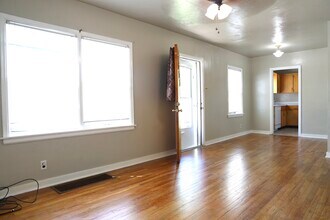 1602 N Olive St in Rolla, MO - Building Photo - Building Photo