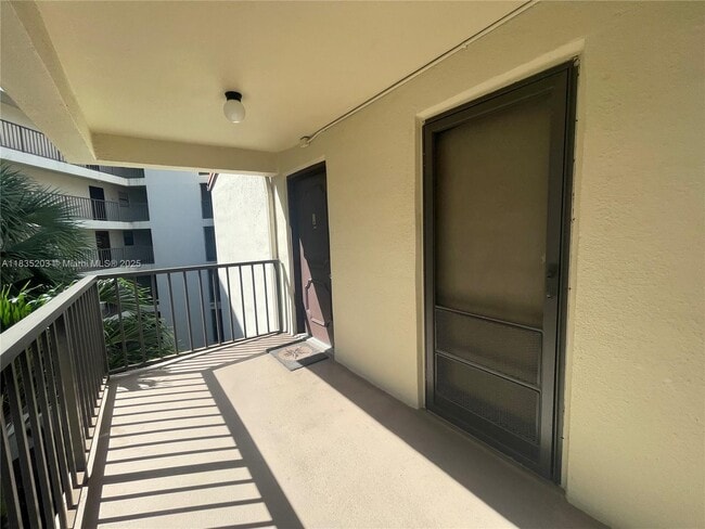 property at 2312 S Cypress Bend Dr