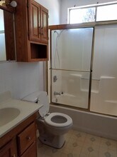 5321 Shortway Dr in Sacramento, CA - Building Photo - Building Photo