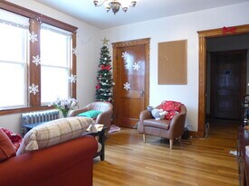 821 Parker St, Unit 2 in Boston, MA - Building Photo