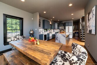 70 Arshamomaque Ave in Southold, NY - Building Photo - Building Photo