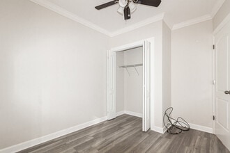 839 W Cornelia Ave, Unit 1N in Chicago, IL - Building Photo - Building Photo