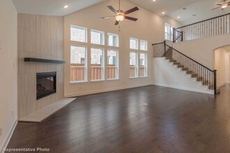 4401 Smokey Quartz Ln in Arlington, TX - Building Photo - Building Photo